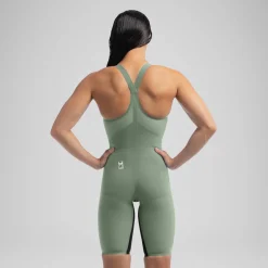 Tech Suits-Speedo Women's Fastskin LZR Pure Valor 2.0 Closedback Kneeskin