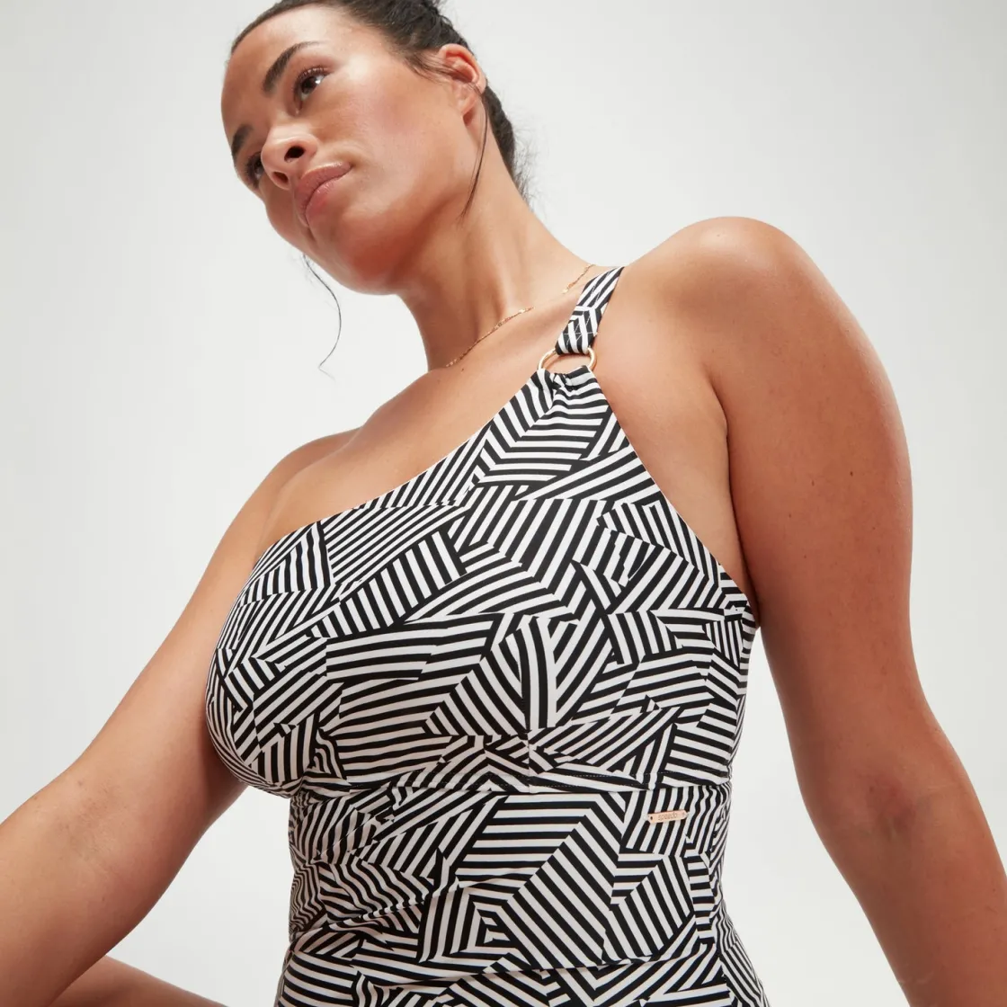 Fitness|One Pieces-Speedo Women's Shaping Printed Asymmetric One Piece Black/White